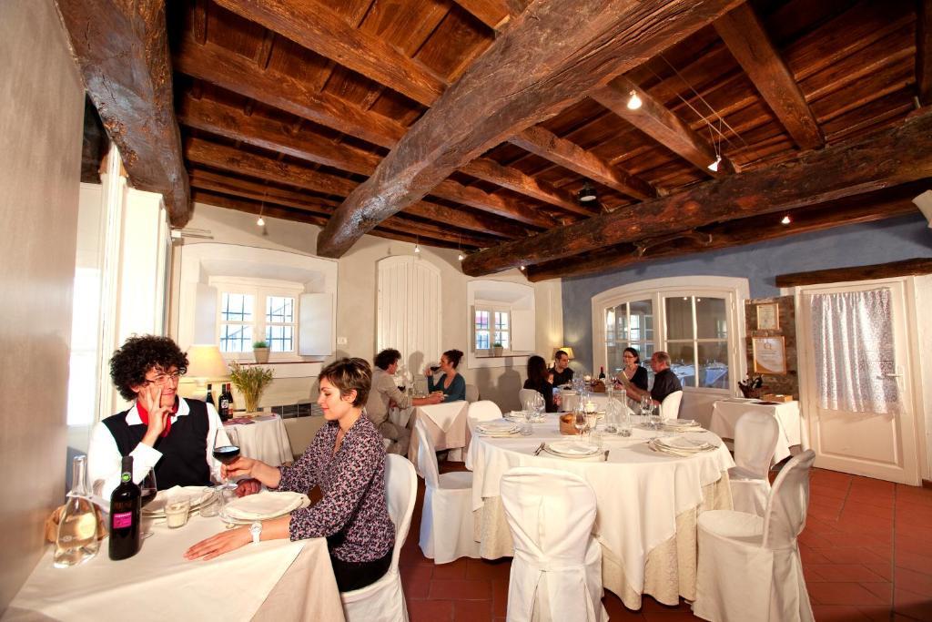 Agriturismo Cascina Caremma Besate Exterior photo