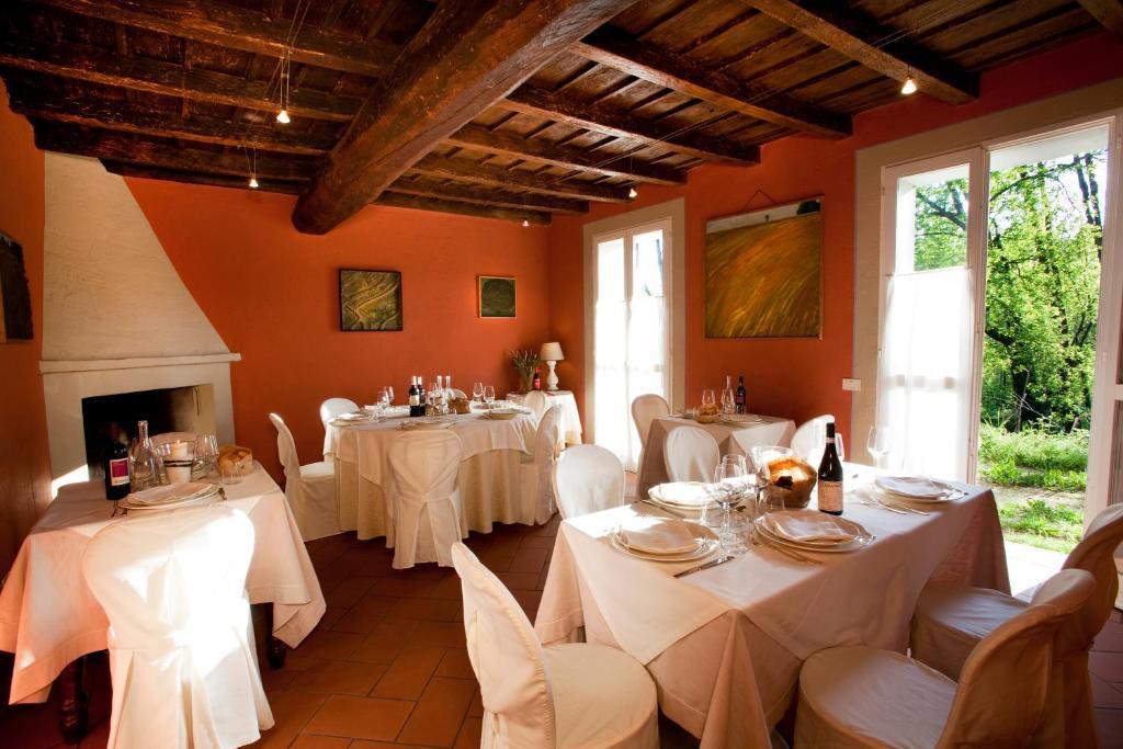 Agriturismo Cascina Caremma Besate Exterior photo